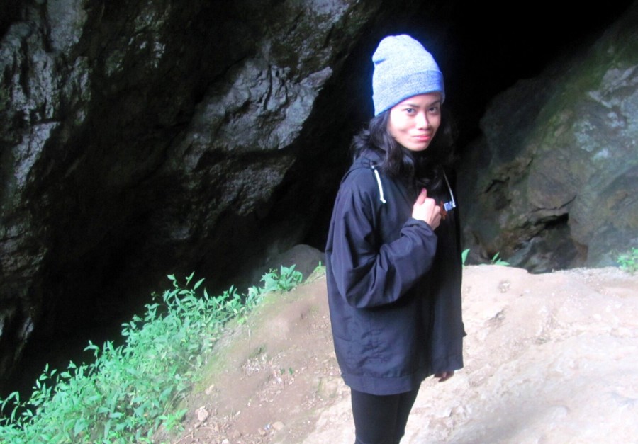 Lumiang Cave